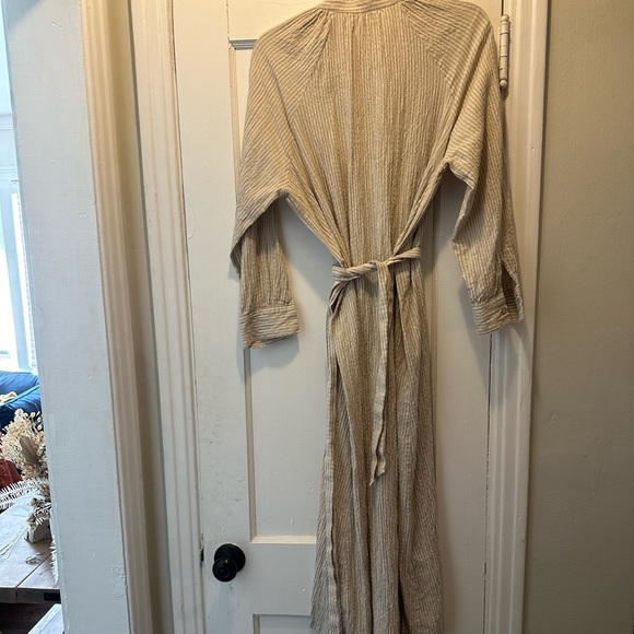 Zara Midi Dress - Picture 2 of 6